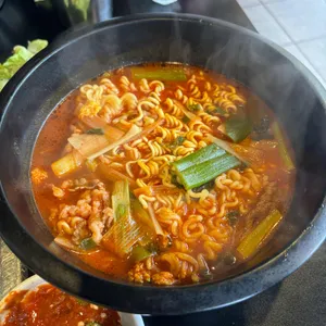 돌배기집 사진
