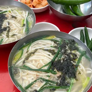 엄마칼국수 사진