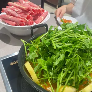 등촌샤브칼국수 사진