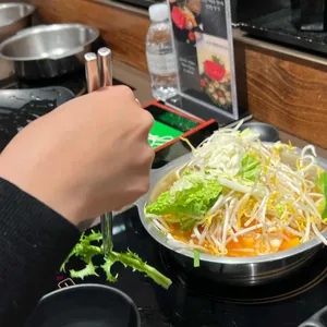 샤브퀴진 사진