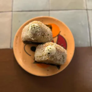데판즈 사진