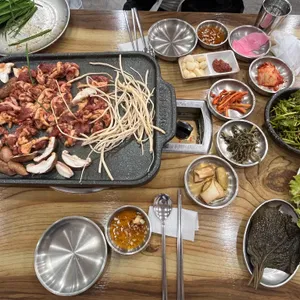 라도유황오리 사진