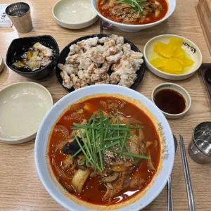 백년가 짬뽕 사진
