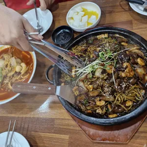 백년가돌판짜장.짬뽕 사진