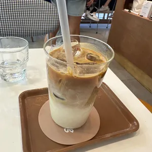 브라우닝커피 사진
