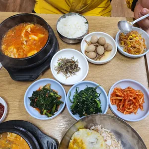 충북보리밥집 사진