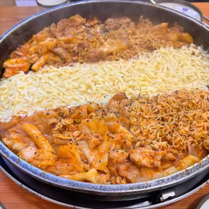 장인닭갈비 사진