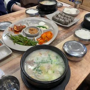 밀양순대 돼지국밥 사진
