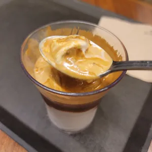 폴바셋 사진