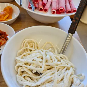 등촌샤브칼국수 사진