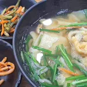 삽다리 민물새우 손 수제비 사진