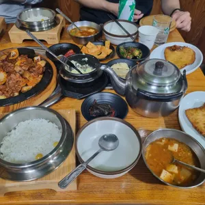 산애밥상 사진