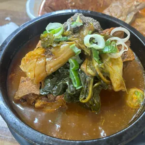 흥부네감자탕등뼈찜 사진