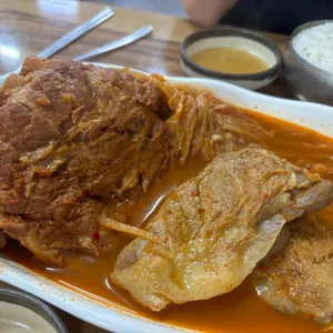 흥부네감자탕등뼈찜 사진