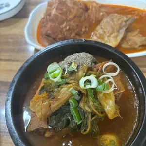 흥부네감자탕등뼈찜 사진