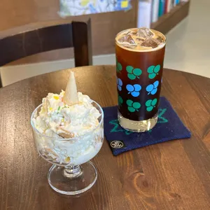 뫀커피 사진
