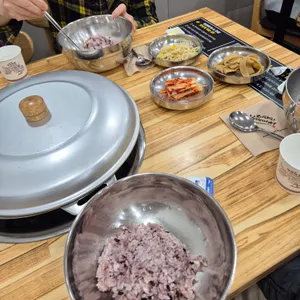 이태리부대찌개 사진