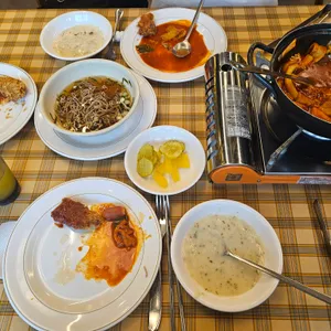 돈스 훼미리 돈까스 부페 사진