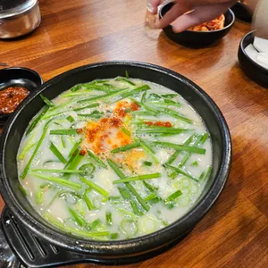 부산아지매국밥 사진