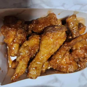 호식이두마리치킨 사진