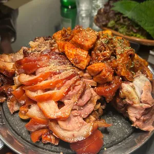 진배족발 사진