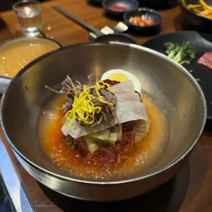 창고43 사진