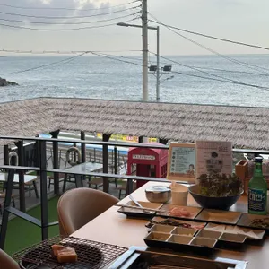 포트 리뷰 사진