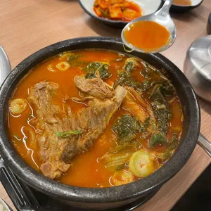 뼈굿감자탕&뼈구이 사진