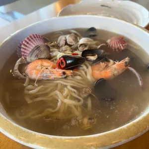 97도씨 해물칼국수 사진