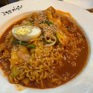 고봉민김밥인 사진