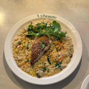 라보테 사진