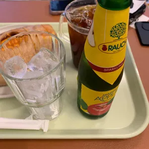 럭키베이커리 사진