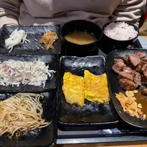 카렌 사진