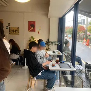카페 공동 리뷰 사진