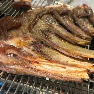팔면통 순지 사진