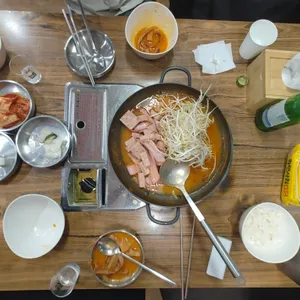 몬스터 쭈꾸미&부대찌개 사진