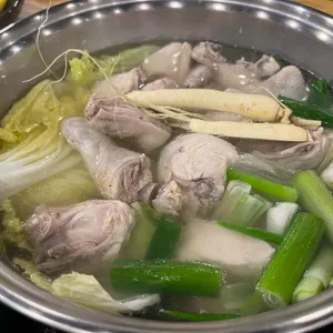 군자뉴닭한마리 사진