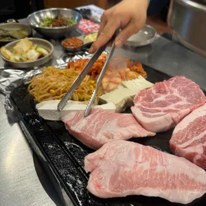 신먹방 털보네생고기 사진