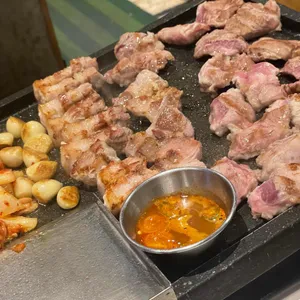 하남돼지집 사진