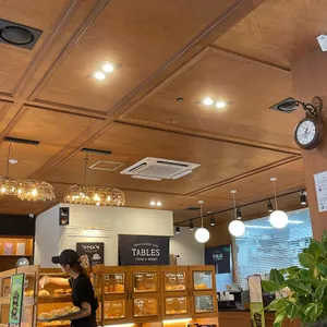 테이블스 리뷰 사진