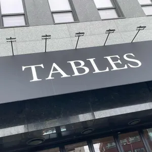 테이블스 리뷰 사진