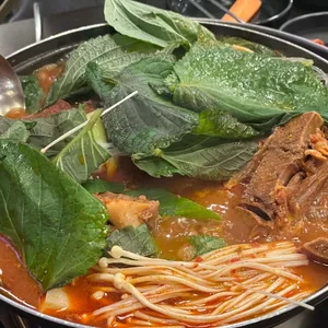 돕감자탕 사진