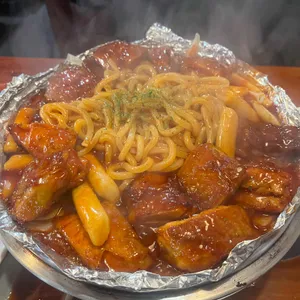 훌랄라참숯치킨 사진