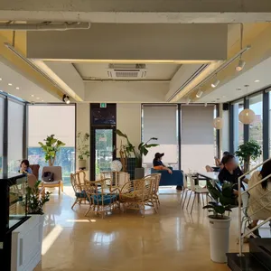 하이브 리뷰 사진
