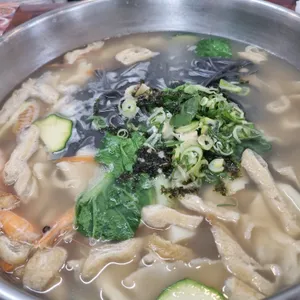 방파제칼제비 사진