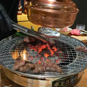 우테이 사진