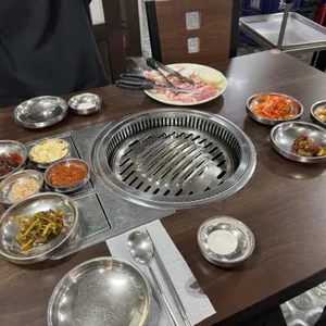 고가네맷돌손두부숯불생고기 사진