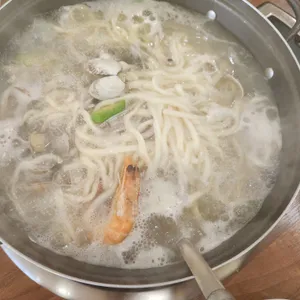 황금칼국수 사진