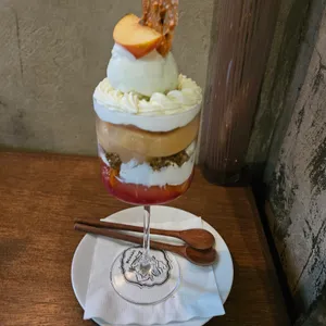 노이알트 사진
