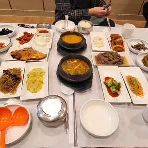 향나무식당 대표 사진